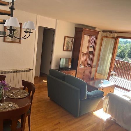Ferienwohnung Precioso Duplex En Puigcerda Con Plaza De Parking Exterior foto