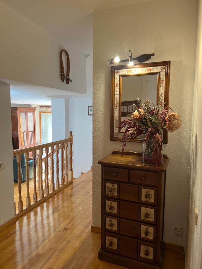 Ferienwohnung Precioso Duplex En Puigcerda Con Plaza De Parking Exterior foto